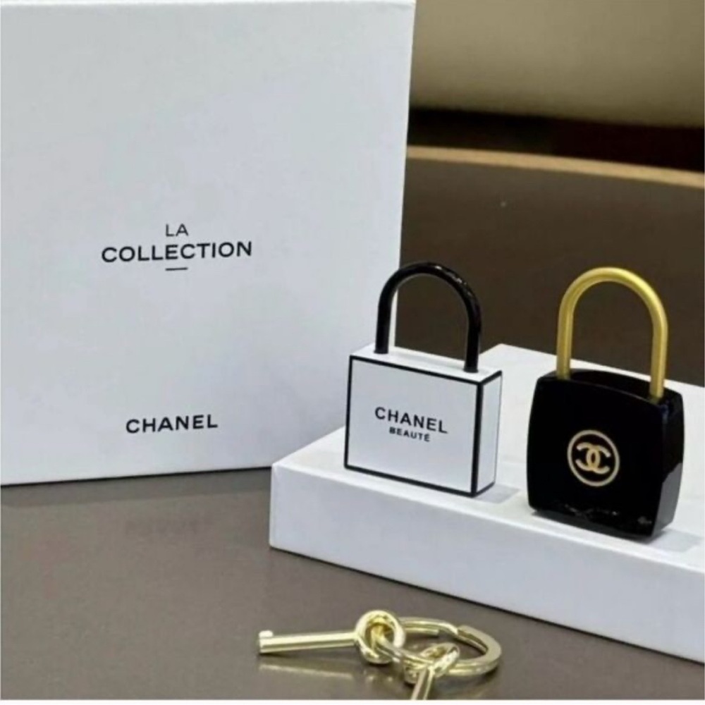 CHANEL NIB Lock and Key Box Set